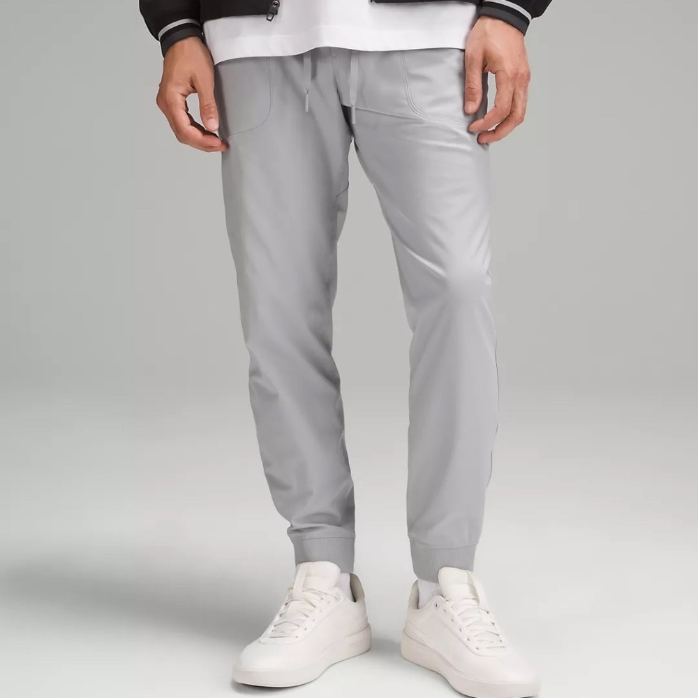 lululemon Men's ABC Warpstreme Jogger Regular - Silver Drop EUC
